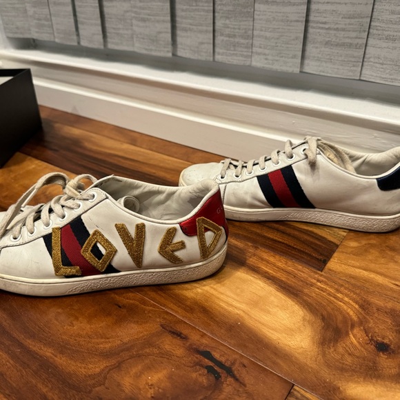 white gucci loved sneakers - Picture 3 of 4